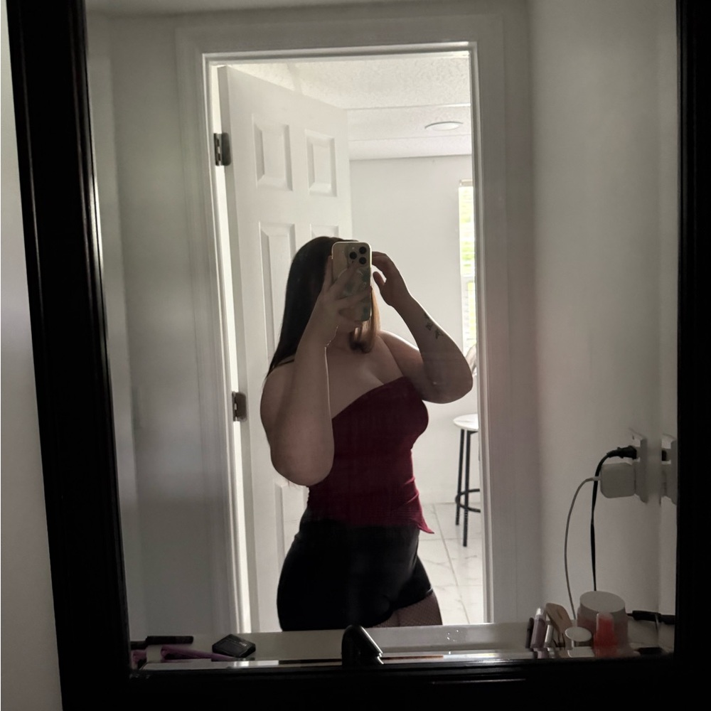 Meet your Posher, Alaina